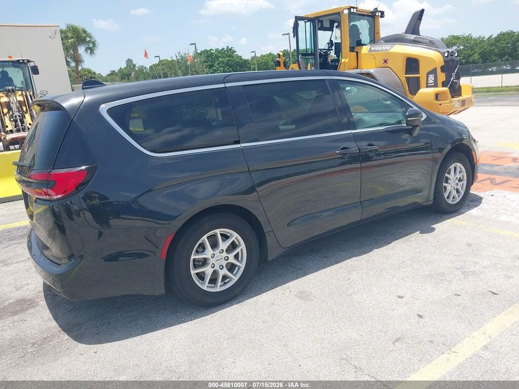 2C4RC1BG2PR587087 2023 CHRYSLER PACIFICA photo no. 4