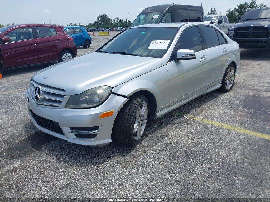 WDDGF4HBXDR296050 2013 MERCEDES-BENZ C 250 photo no. 2
