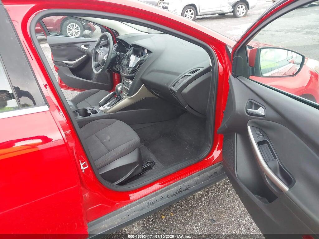 1FAHP3M27CL348463 2012 FORD FOCUS photo no. 5