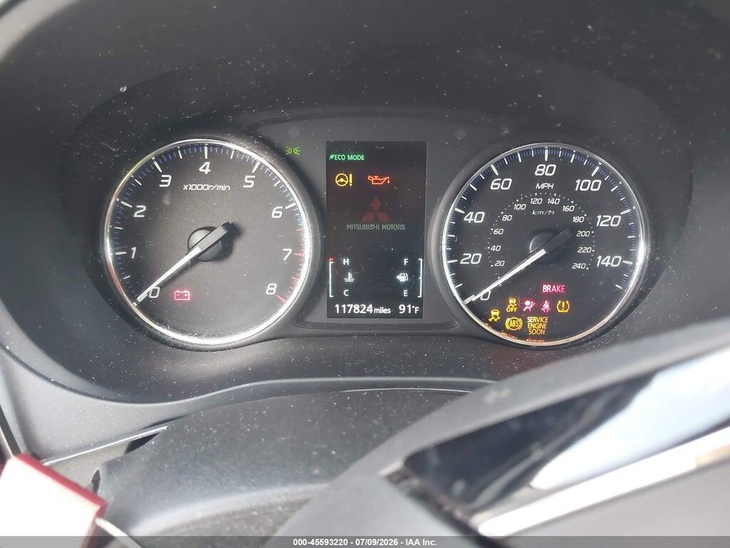 JA4AD2A36HZ050769 2017 MITSUBISHI OUTLANDER photo no. 7