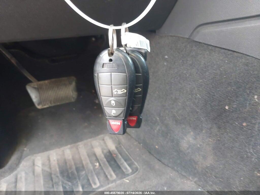 2C3CK5CV6AH134539 2010 CHRYSLER 300 photo no. 11