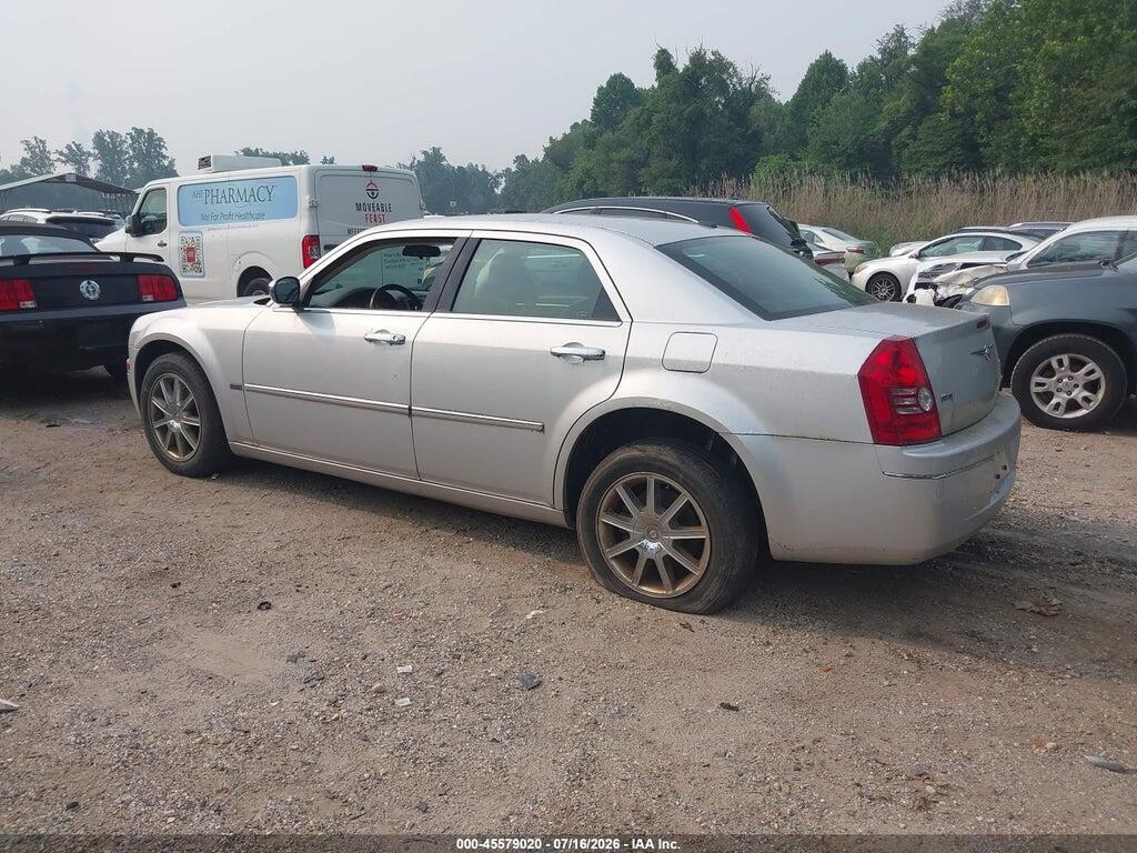 2C3CK5CV6AH134539 2010 CHRYSLER 300 photo no. 3
