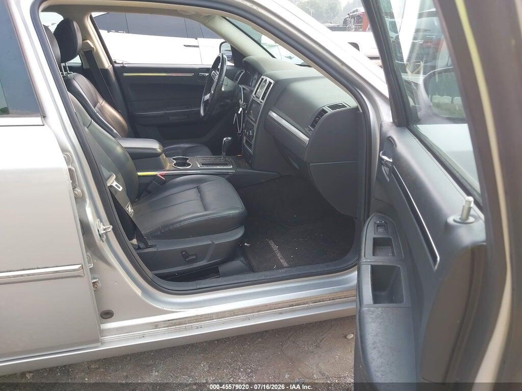 2C3CK5CV6AH134539 2010 CHRYSLER 300 photo no. 5