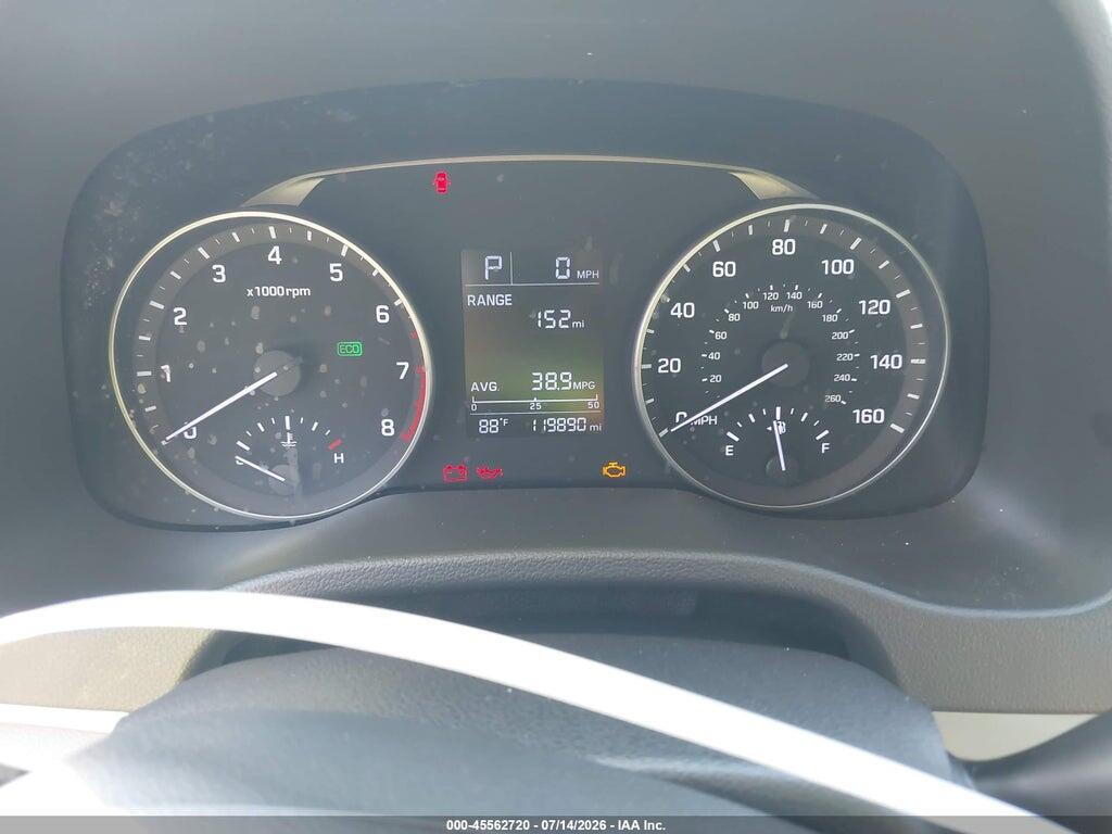 5NPD74LF7HH092520 2017 HYUNDAI ELANTRA photo no. 7