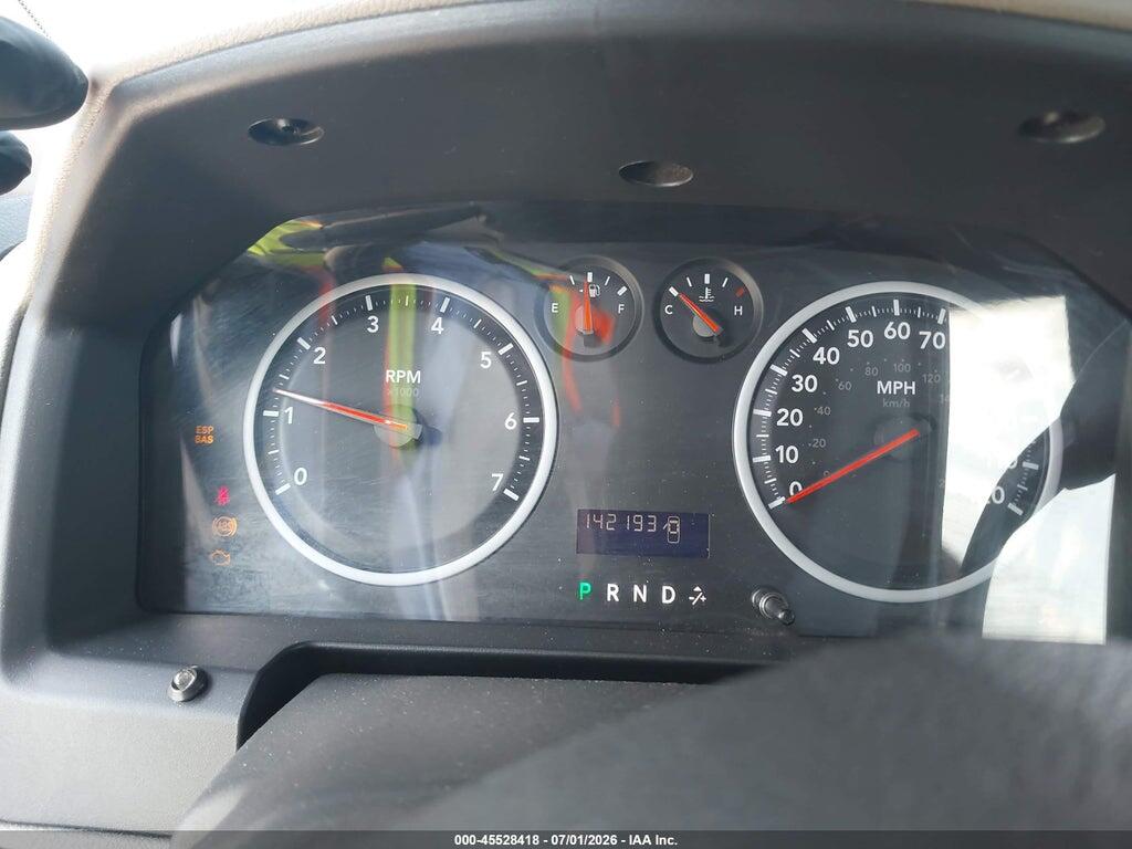 1D7RB1GP8AS109425 2010 DODGE RAM 1500 photo no. 7