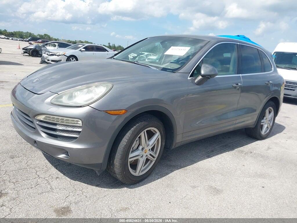WP1AB2A20BLA42999 2011 PORSCHE CAYENNE photo no. 2