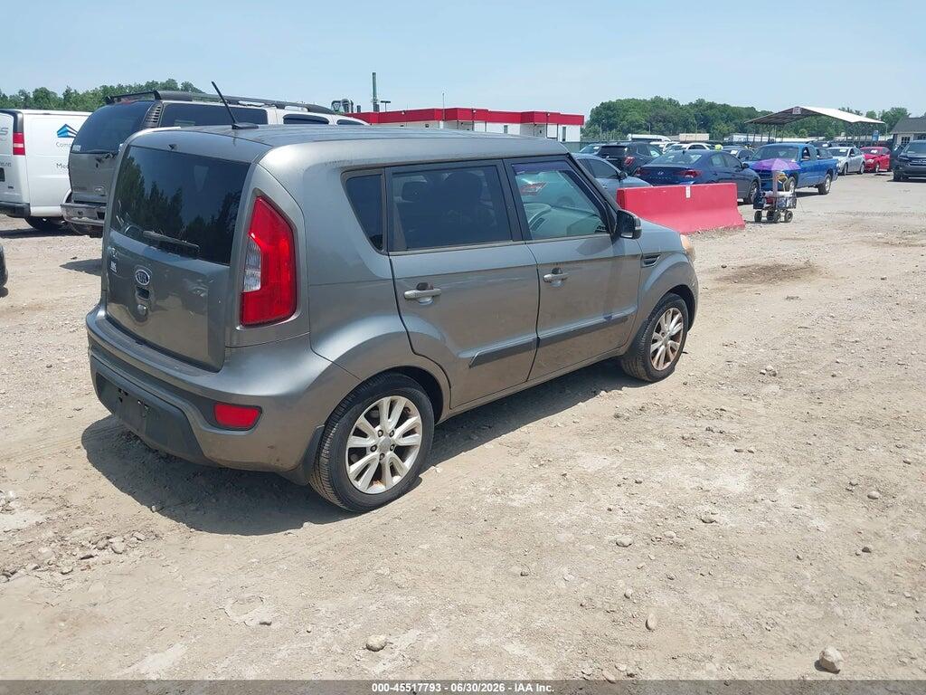 KNDJT2A64C7367988 2012 KIA SOUL photo no. 4