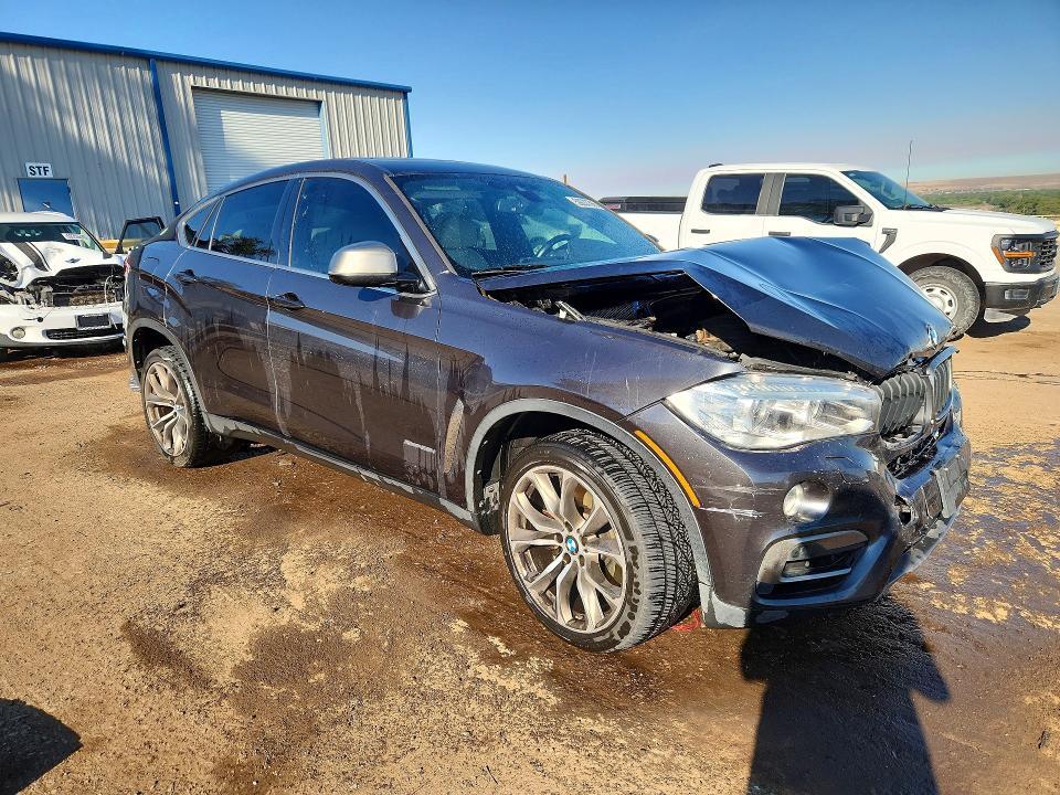 2017 BMW X6 XDRIVE50I — Фото 4 из 12