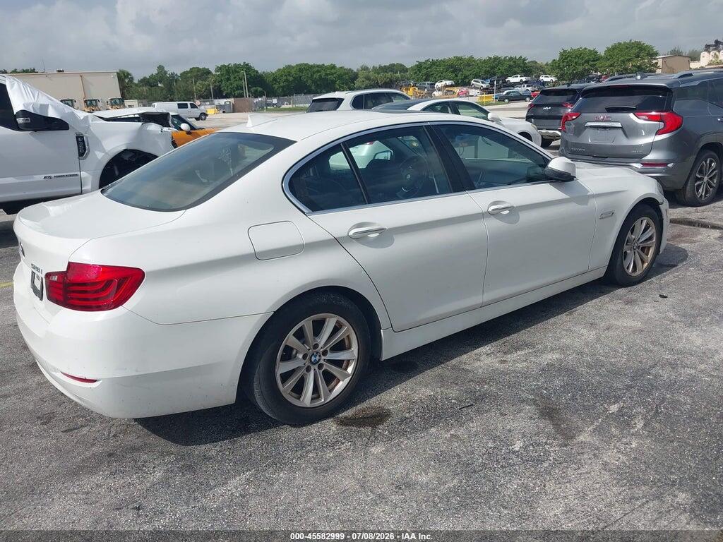 WBA5A5C56GG348097 2016 BMW 528I photo no. 4