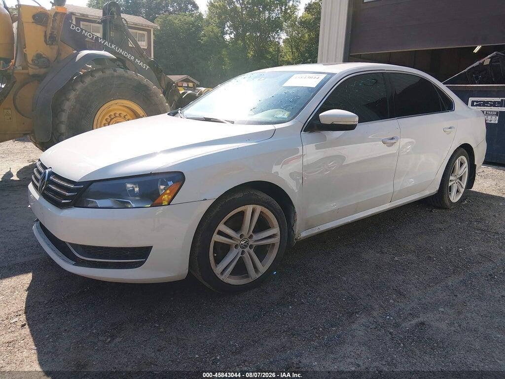 1VWBS7A33EC060216 2014 VOLKSWAGEN PASSAT photo no. 2
