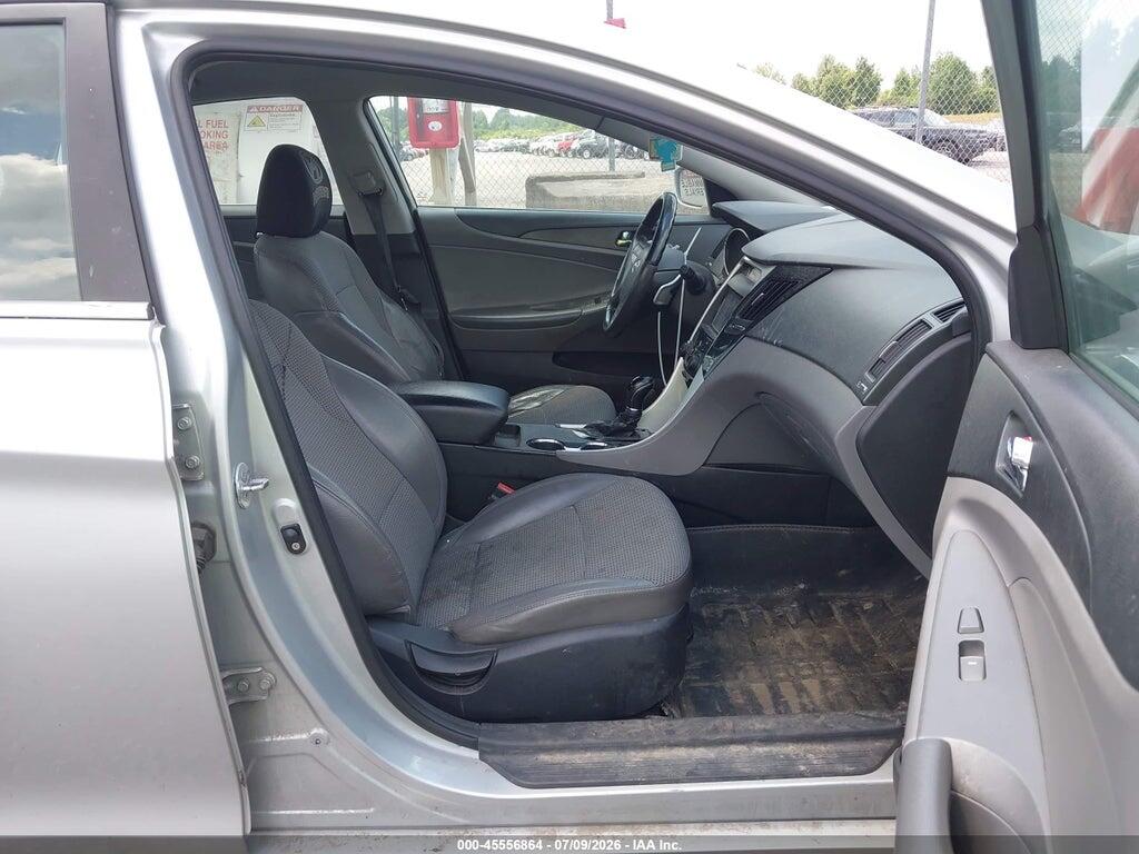 5NPEC4AC0BH178848 2011 HYUNDAI SONATA photo no. 5