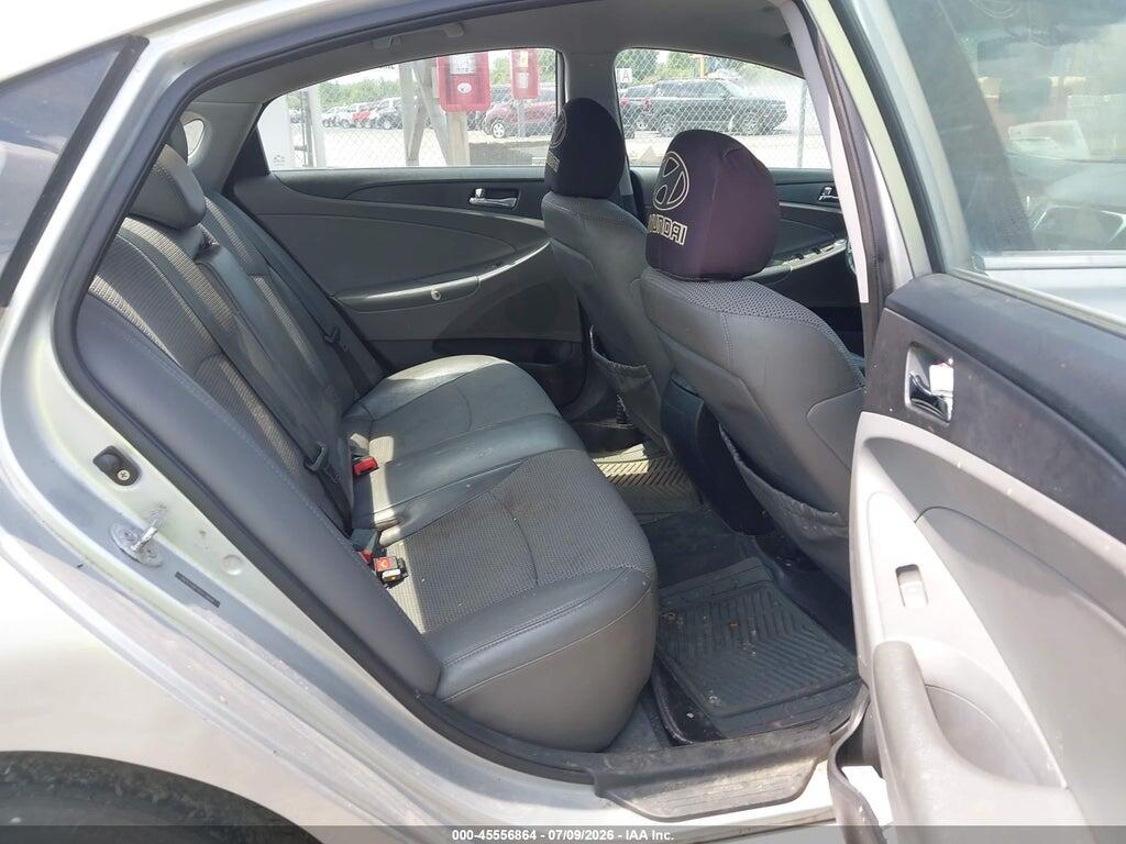 5NPEC4AC0BH178848 2011 HYUNDAI SONATA photo no. 8