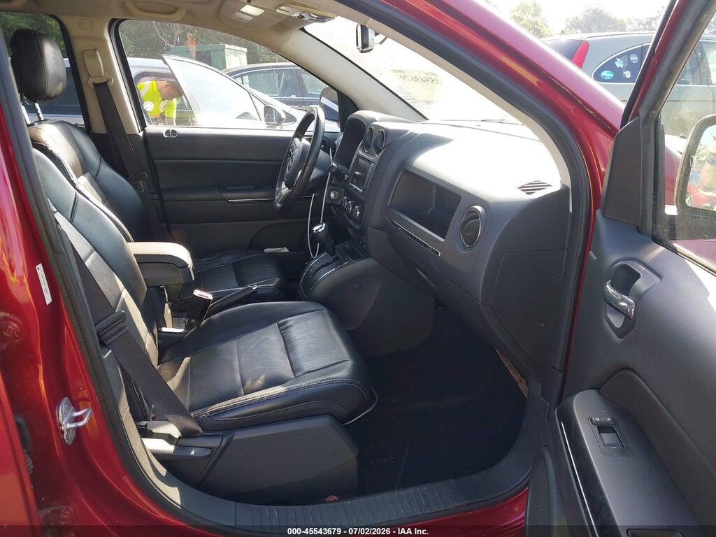 1J4NF5FB0BD163652 2011 JEEP COMPASS photo no. 5