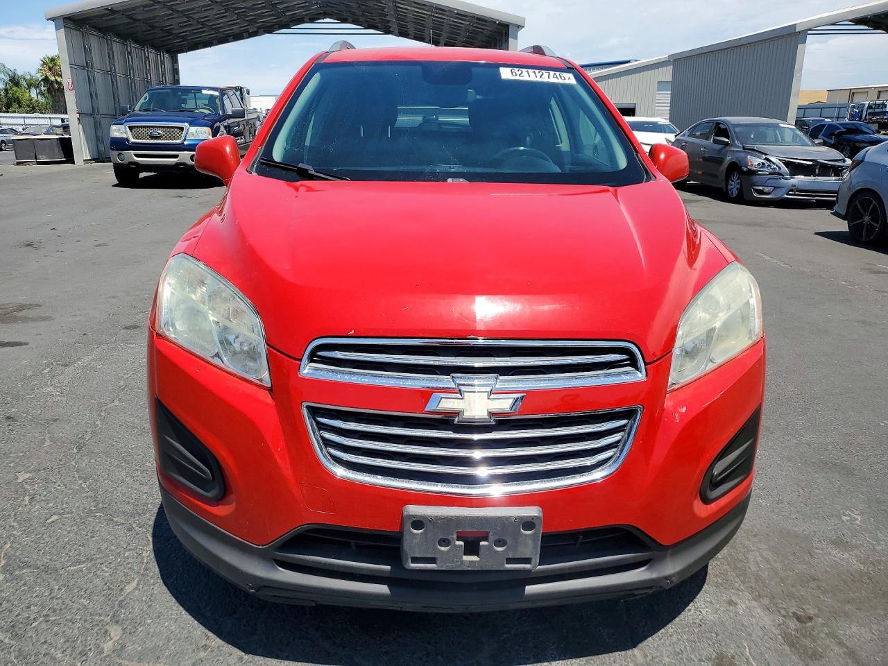 2015 CHEVROLET TRAX 1LT — Фото 5 из 13