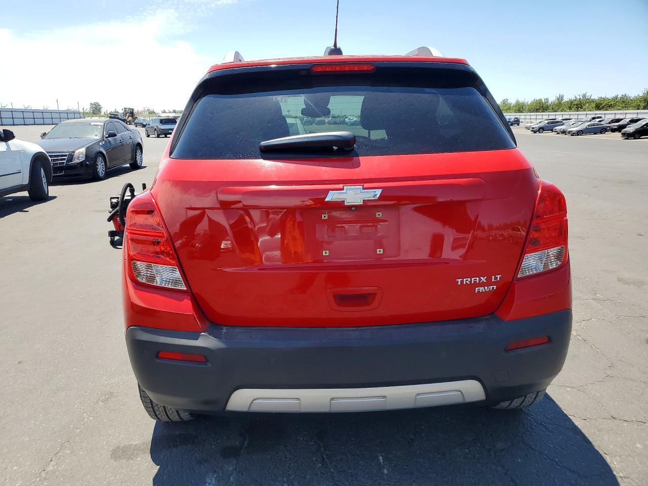 2015 CHEVROLET TRAX 1LT — Фото 6 из 13