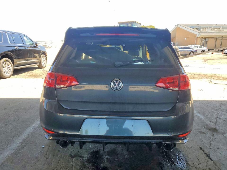 2017 VOLKSWAGEN GTI S — Фото 6 из 13