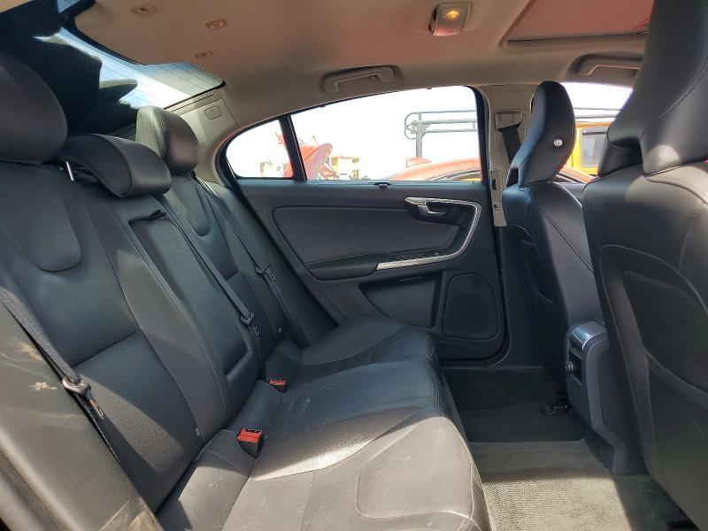 2018 VOLVO S60 INSCRIPTION — Фото 10 из 13