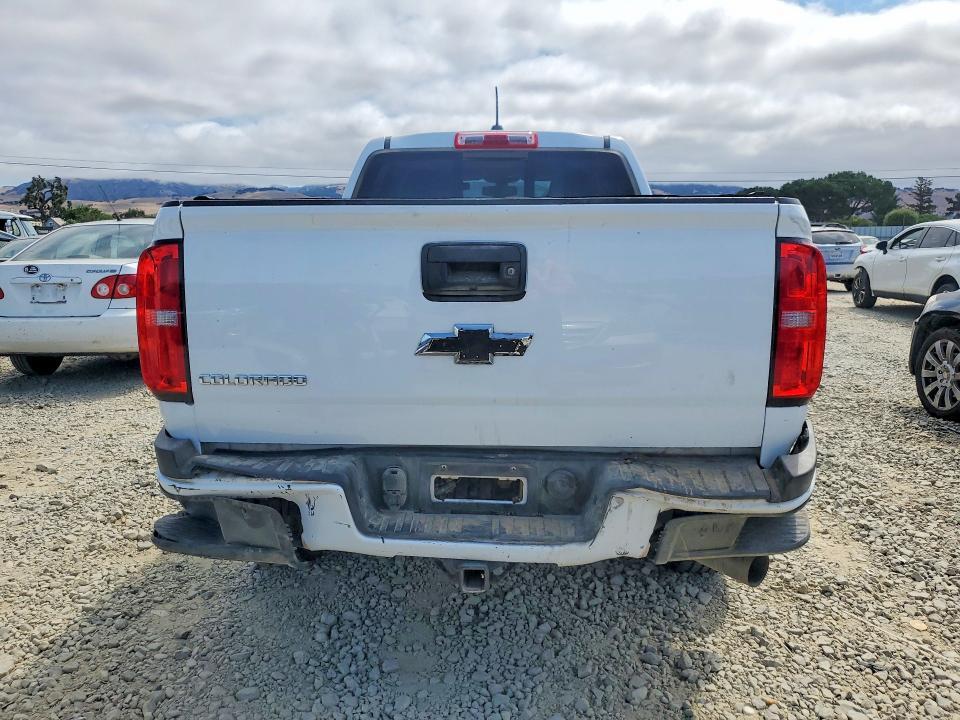 2017 CHEVROLET COLORADO Z71 — Фото 6 из 12