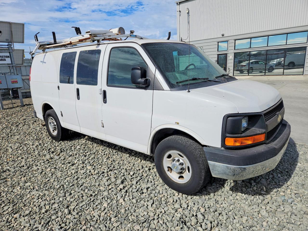 1GCWGFCB9E1119690 2014 CHEVROLET EXPRESS G2500 photo no. 4
