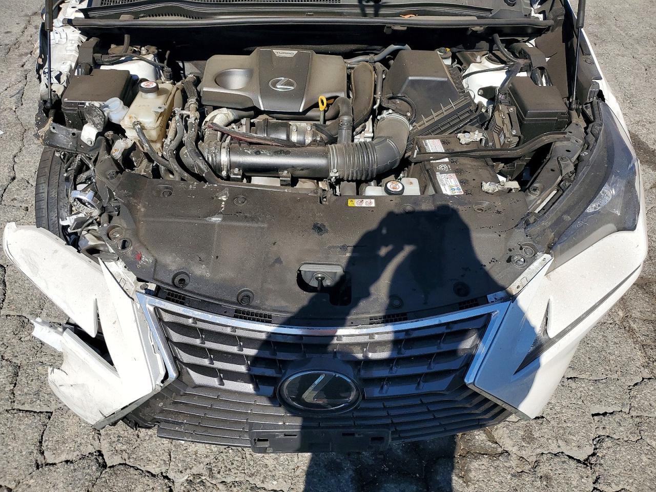 2020 LEXUS NX 300 BASE — Фото 12 из 13