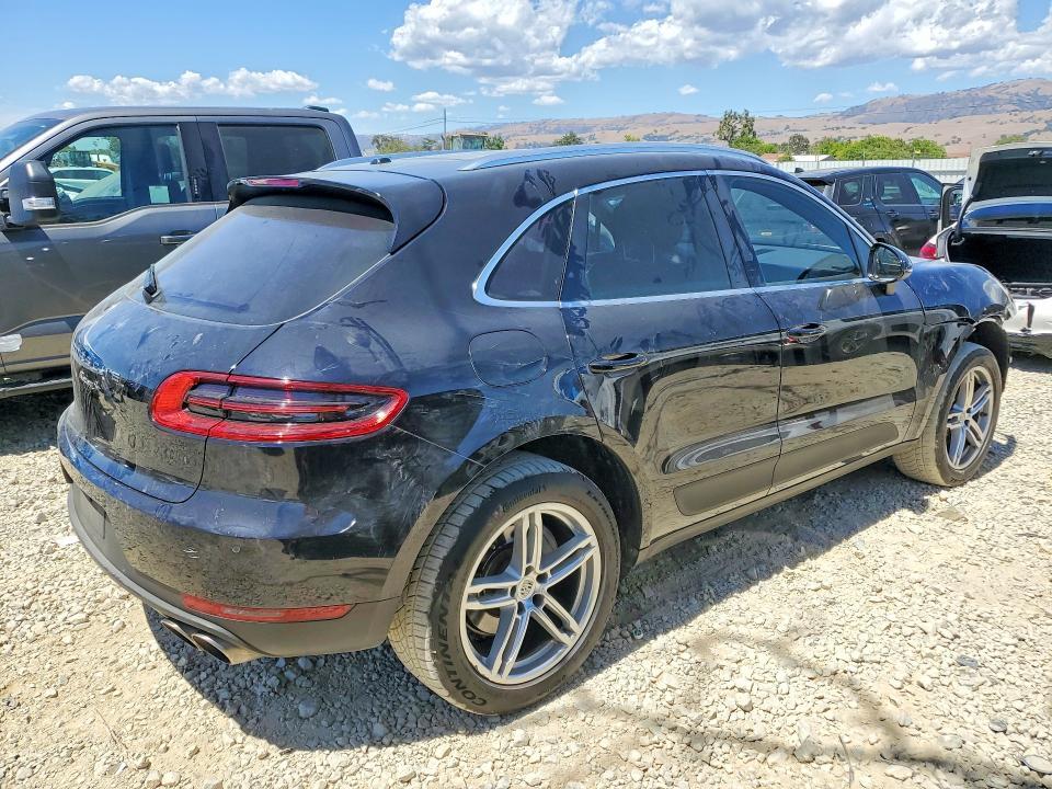 2015 PORSCHE MACAN S — Фото 3 из 14