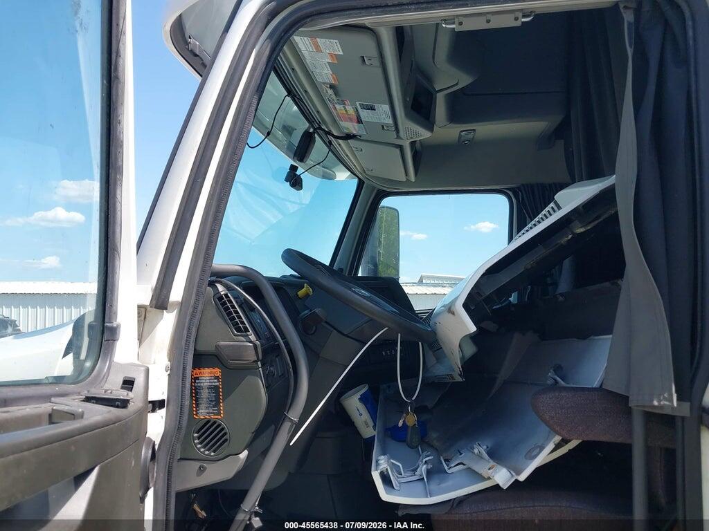 4V4NC9EH8RN339917 2024 VOLVO VNL photo no. 7