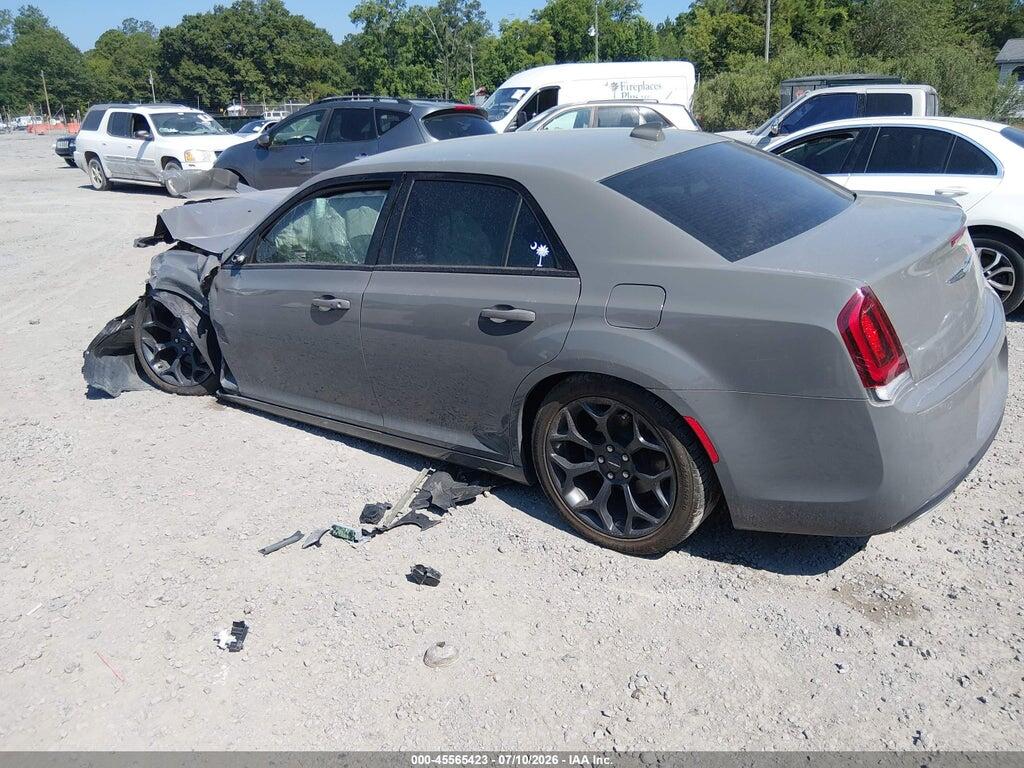 2C3CCABG3KH533435 2019 CHRYSLER 300 photo no. 3