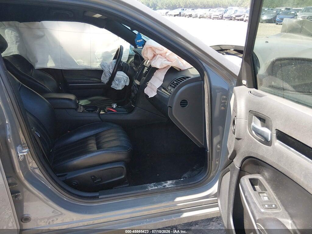 2C3CCABG3KH533435 2019 CHRYSLER 300 photo no. 5