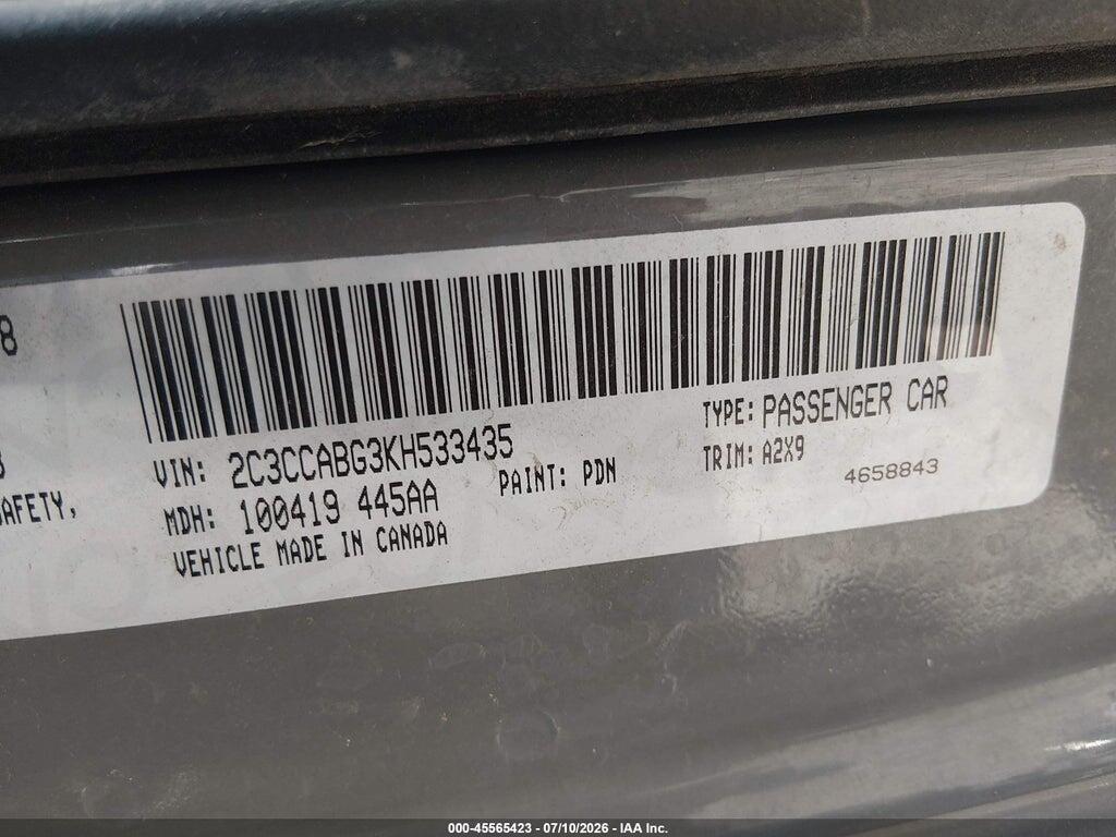 2C3CCABG3KH533435 2019 CHRYSLER 300 photo no. 9