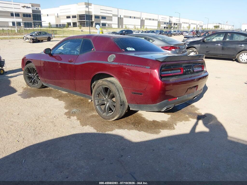 2C3CDZAG3HH598131 2017 DODGE CHALLENGER photo no. 3