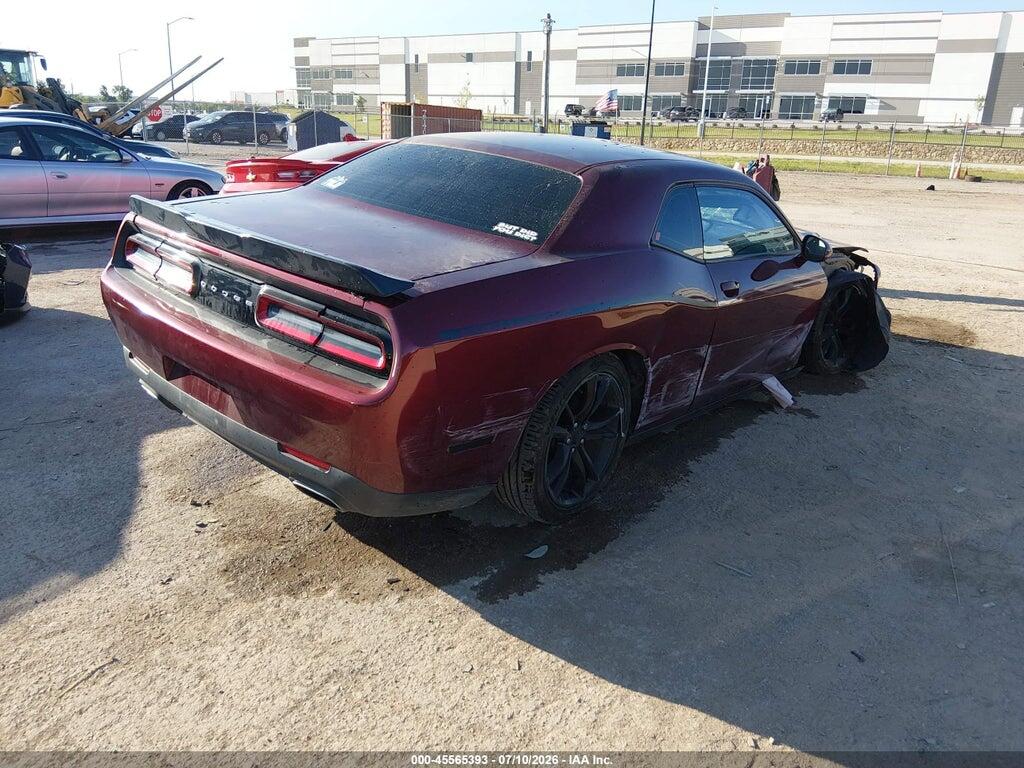 2C3CDZAG3HH598131 2017 DODGE CHALLENGER photo no. 4