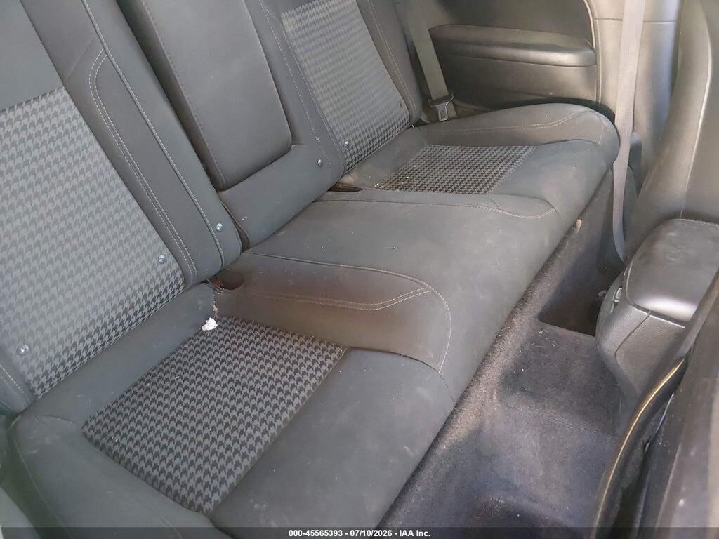 2C3CDZAG3HH598131 2017 DODGE CHALLENGER photo no. 8