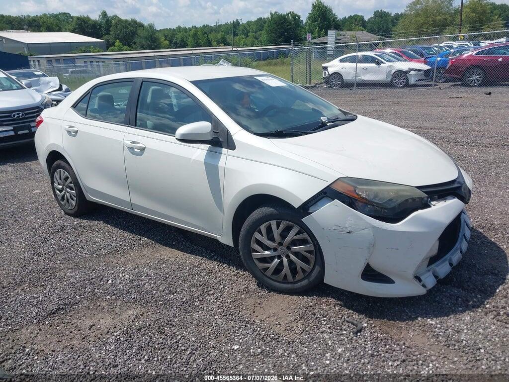 5YFBURHE8HP646440 2017 TOYOTA COROLLA photo no. 1
