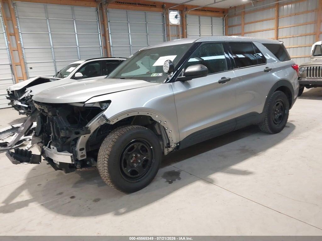1FM5K8AB4PGB11985 2023 FORD POLICE INTERCEPTOR UTILITY photo no. 2