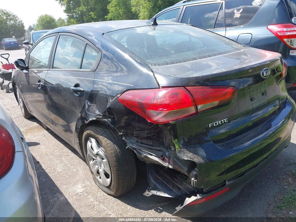 3KPFK4A72HE027727 2017 KIA FORTE photo no. 3