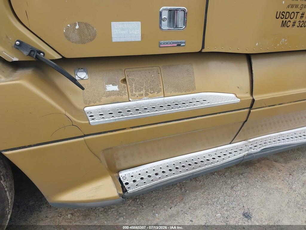 1FUJA6DR4BDAS5245 2011 FREIGHTLINER CONVENTIONAL photo no. 11