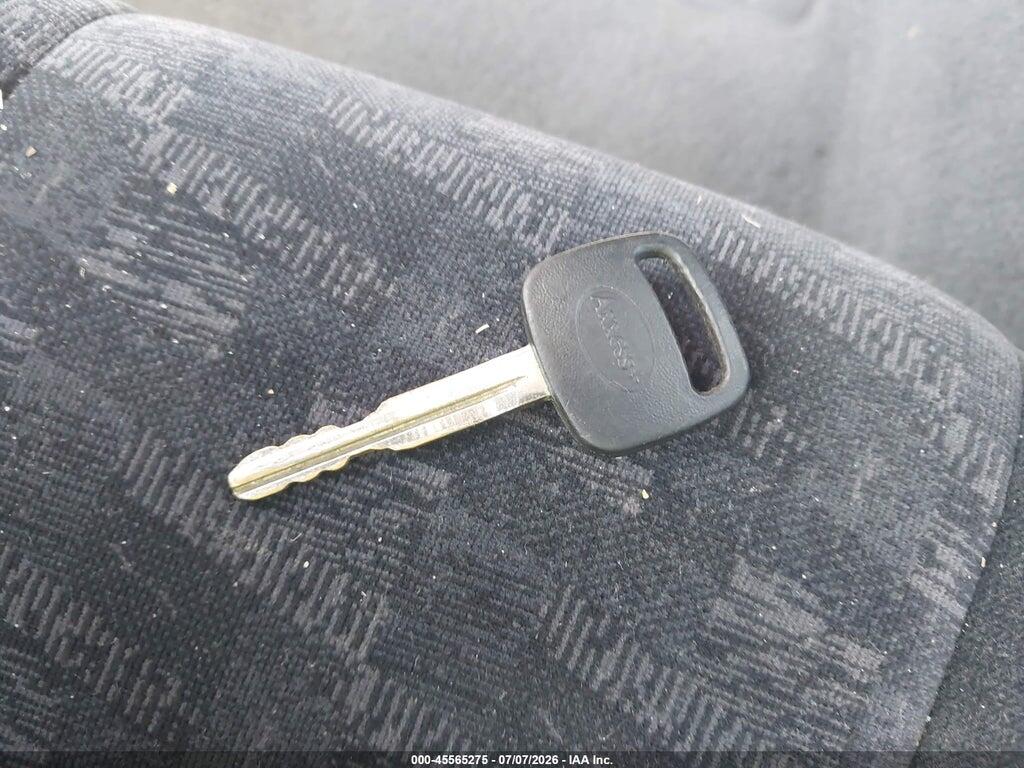 2T1CE22P63C024009 2003 TOYOTA CAMRY SOLARA photo no. 11