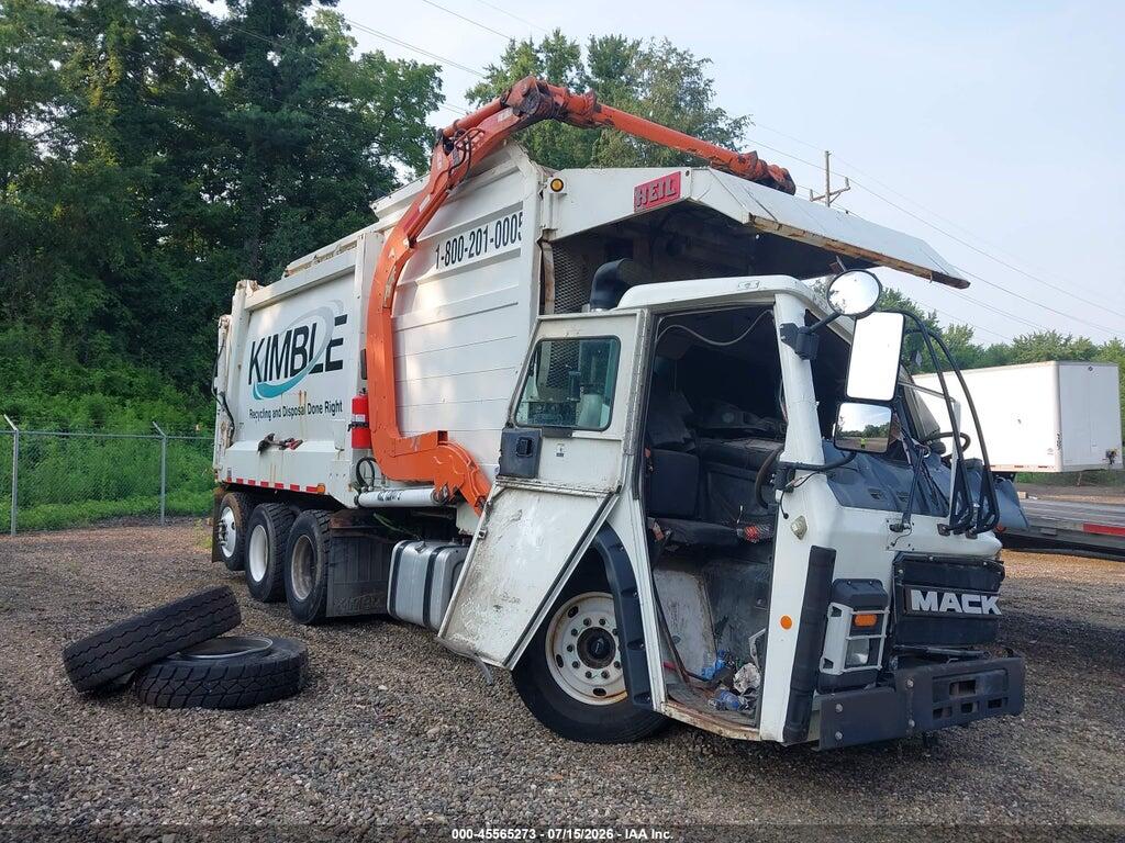 1M2LR2GC6KM001370 2019 MACK LR photo no. 1