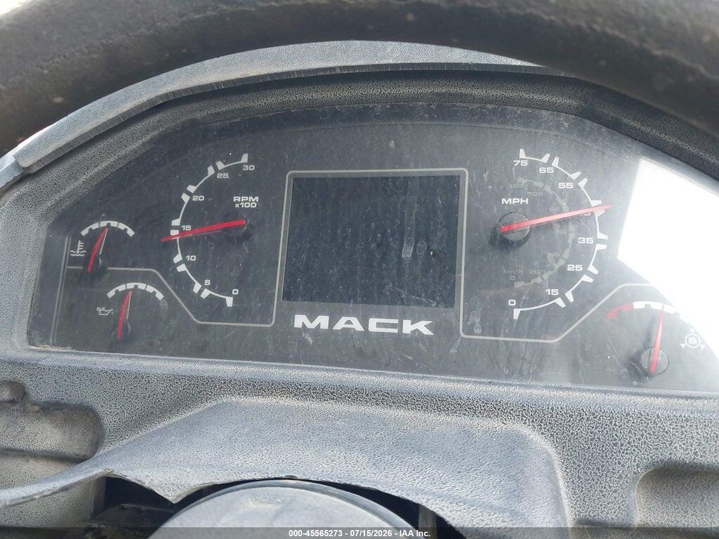 1M2LR2GC6KM001370 2019 MACK LR photo no. 5