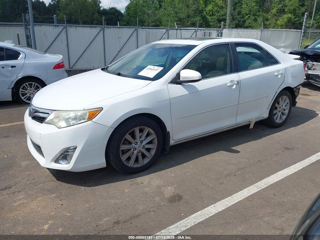 4T4BF1FK6ER350403 2014 TOYOTA CAMRY photo no. 2