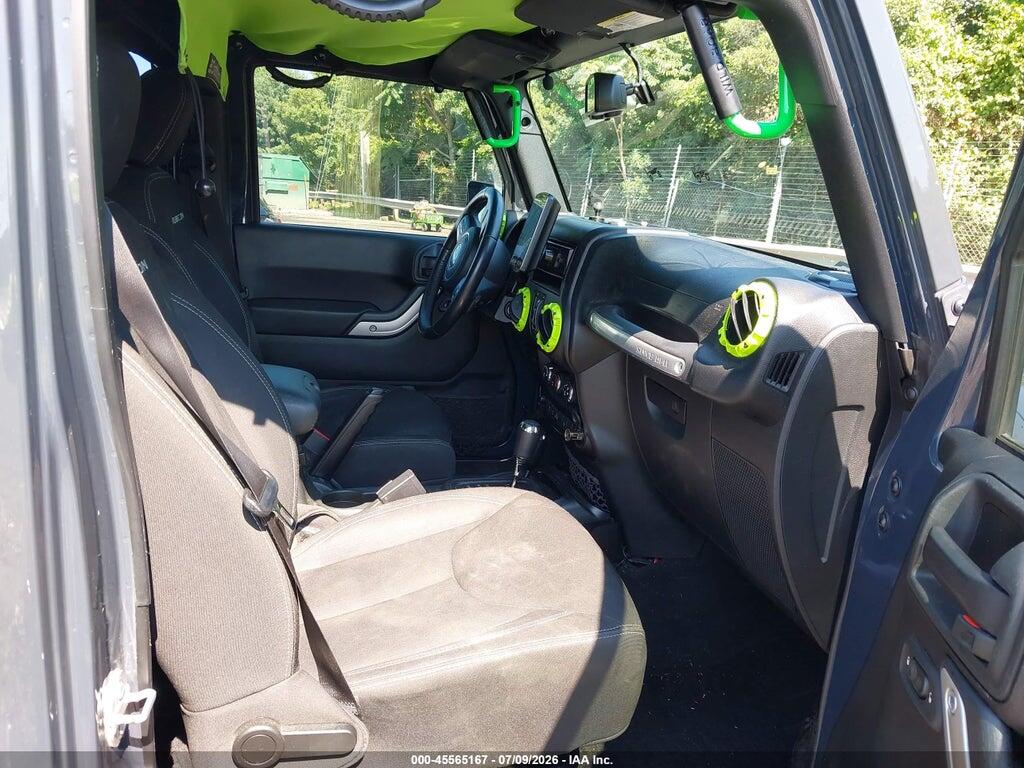 1C4BJWFG2GL240429 2016 JEEP WRANGLER UNLIMITED photo no. 5