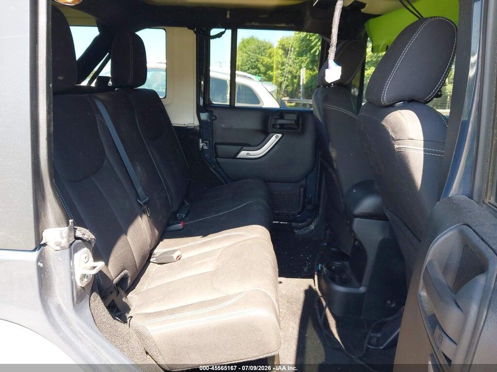 1C4BJWFG2GL240429 2016 JEEP WRANGLER UNLIMITED photo no. 8