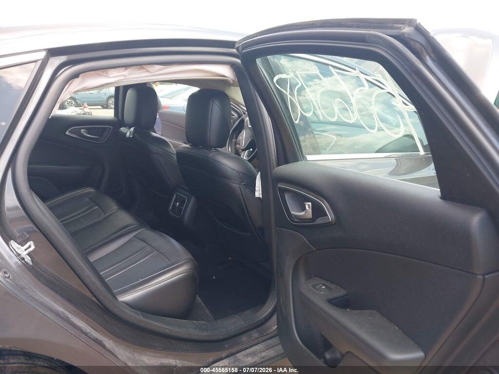 1C3CCCAB2HN511766 2017 CHRYSLER 200 photo no. 8