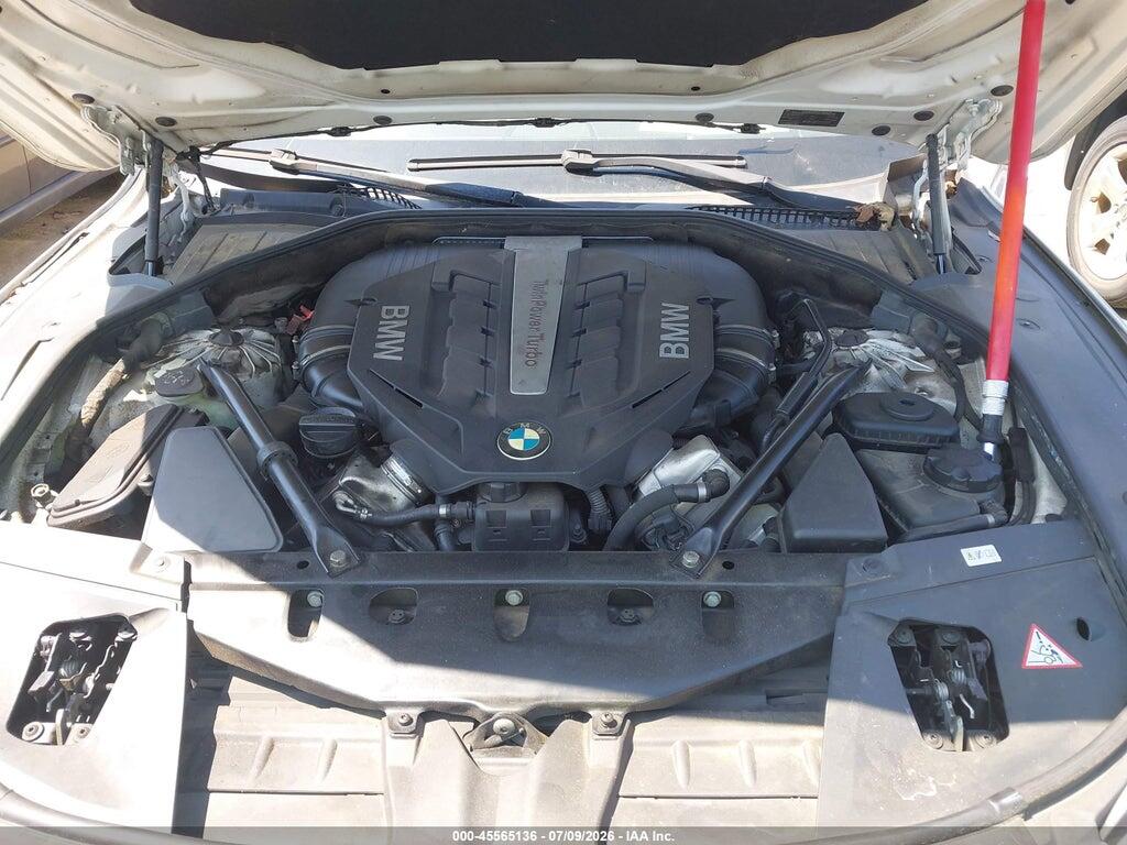 WBAKB8C50CDX20417 2012 BMW 750LI photo no. 10
