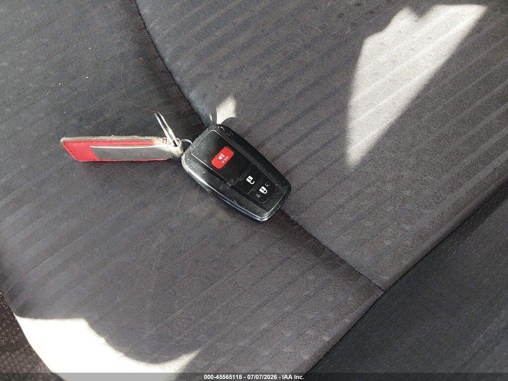 JTDKBRFU8J3601979 2018 TOYOTA PRIUS photo no. 11