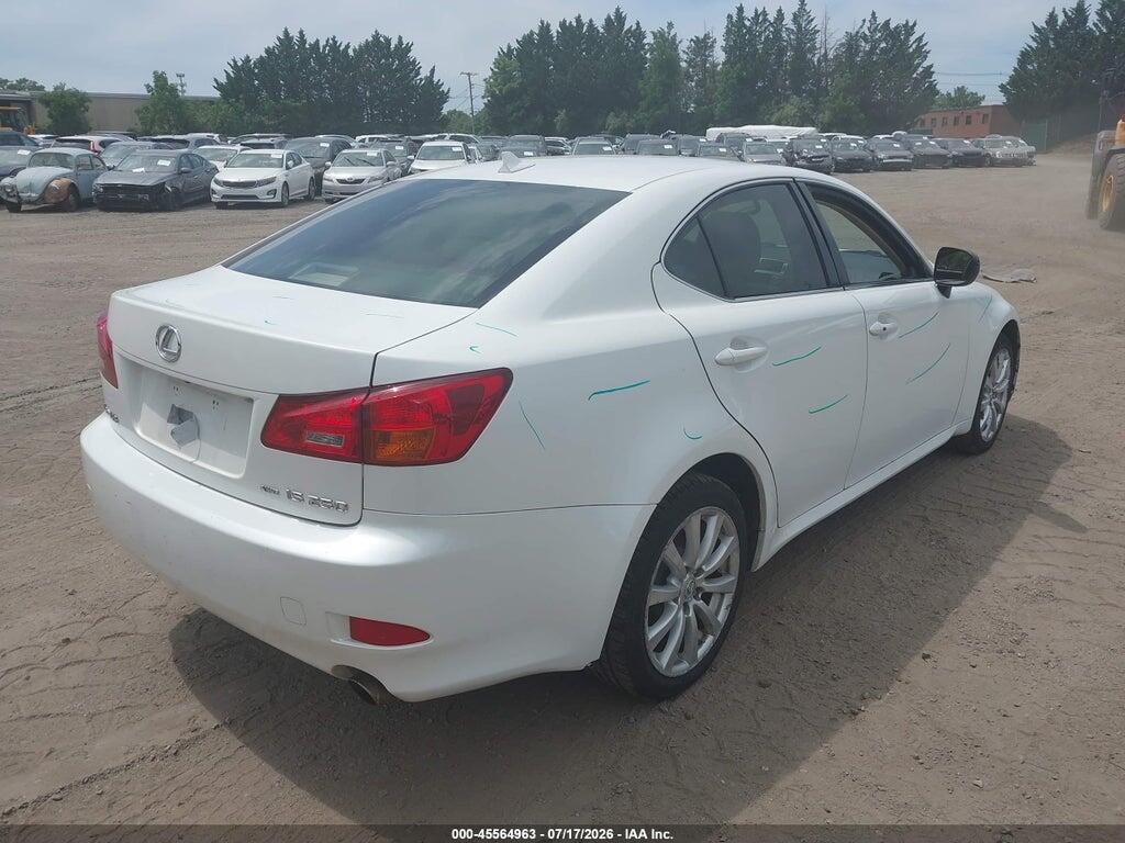JTHCK262772011781 2007 LEXUS IS 250 photo no. 4