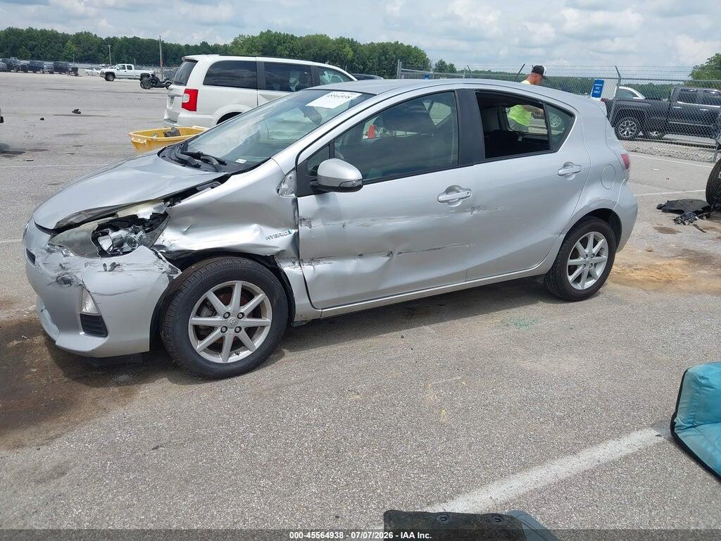 JTDKDTB36D1051573 2013 TOYOTA PRIUS C photo no. 2