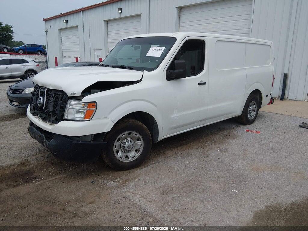 1N6BF0KMXJN804833 2018 NISSAN NV CARGO NV1500 photo no. 2