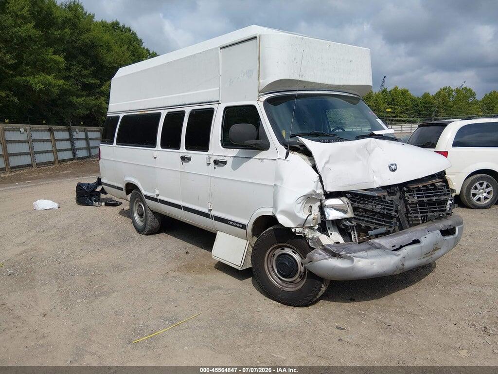 2D7LB31Z23K526953 2003 DODGE RAM VAN 3500 photo no. 1