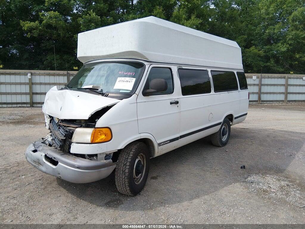 2D7LB31Z23K526953 2003 DODGE RAM VAN 3500 photo no. 2